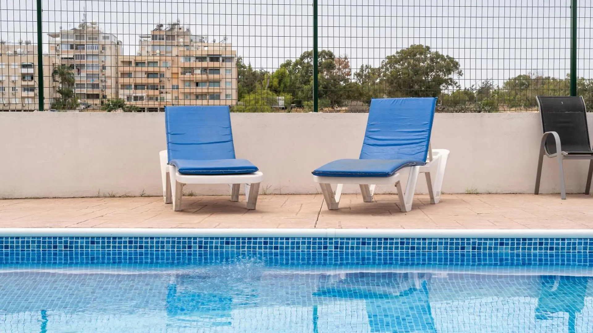 Kave Blue Mackenzie 1 Bdr Flat With Pool Apartment Larnaca Cyprus